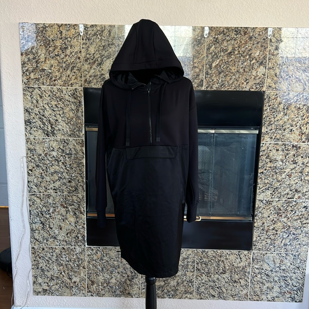 Athleta Radiant Hybrid Dress/Tunic